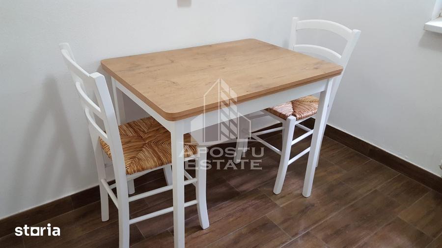 Apartament cu 2 camere decomandat în Elisabetin