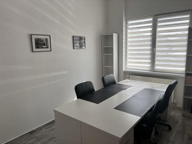 Inchiriez Birou 70 m2 in Roman / Cabinet /Sediu firma - 8