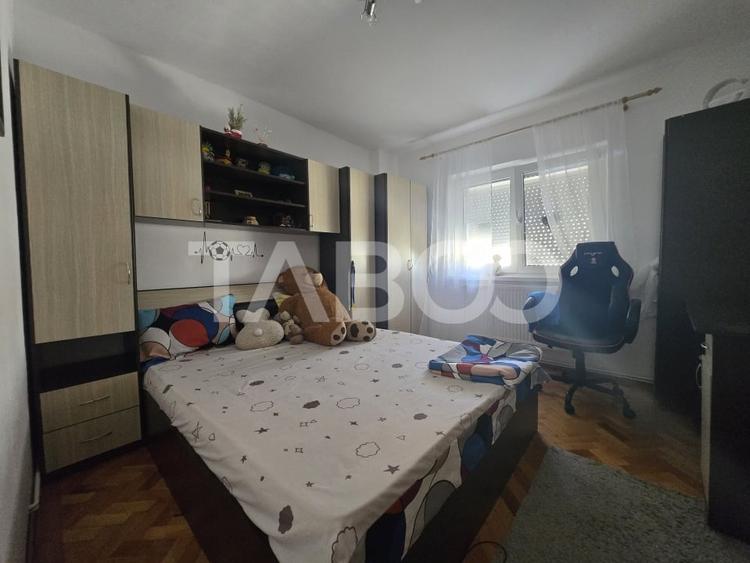 Apartament 3 camere decomandat 68mp cu balcon zona Siretului Sibiu - 3