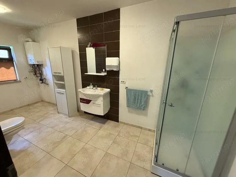 Casa pentru firma sau Familie in zona Mehala Aproape de strada Cetatii - 5