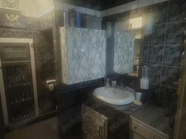 4 cam centr proprie ETAJ 1 zona Centrala - 7