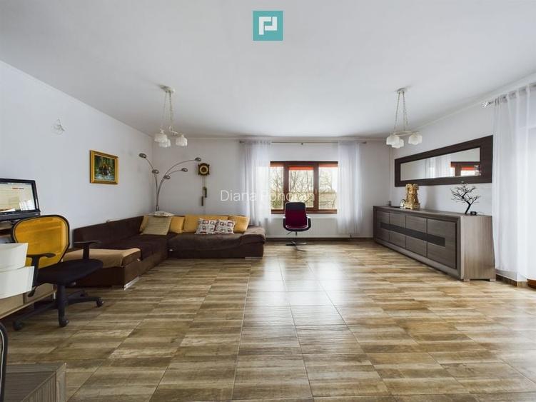 Casă Impresionantă Curte Generoasă Construcție de Calitate Berceni Casă Impresionantă Curte Generoasă Construcție de Calitate Berceni