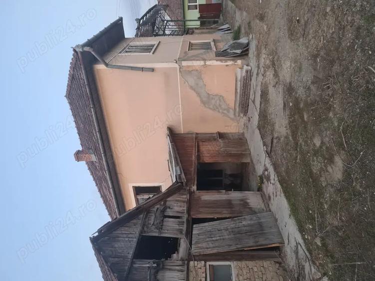 Casa de vanzare cu etaj - 4