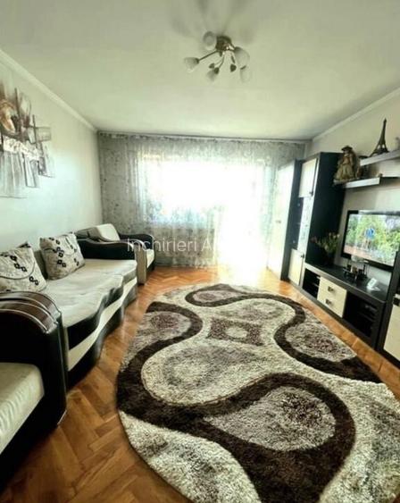Apartament cu 3 camere, Cetate-Pia?a Apartament cu 3 camere, Cetate-Pia?a