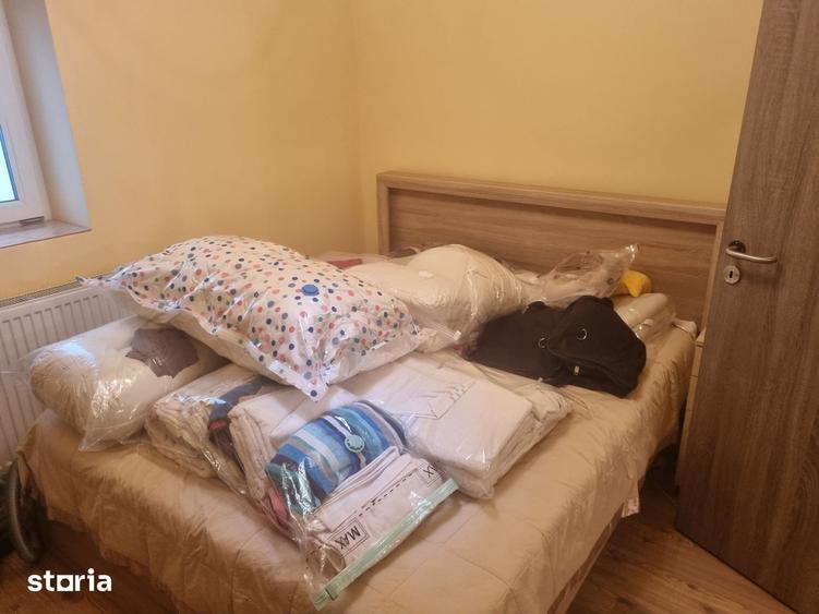 Casă cu 3 camere decomandat cu Teren 3130 Mp în Călan