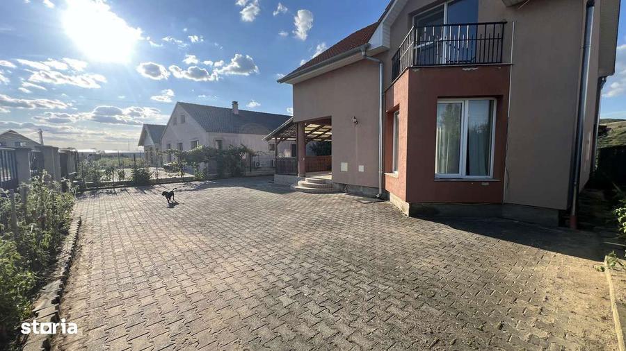 De vanzare casa P+M in localitatea Alesd Bihor - 9