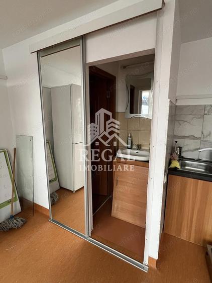 Spa?iu comercial de vanzare Pia?a Obor, Hunedoara - 4