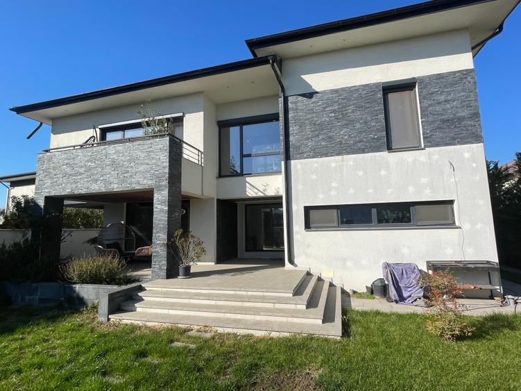 Casa individuala de lux, Bragadiru-Margelelor, constr 2016, 303mp, teren 923mp - 19