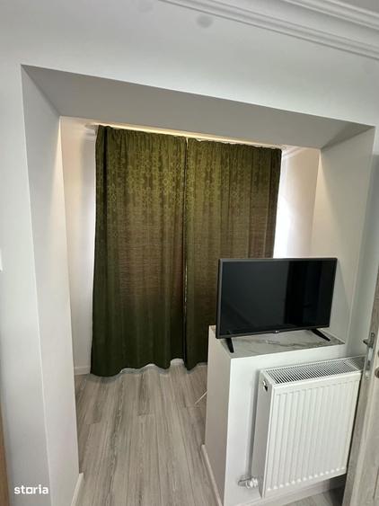 Apartament cu 2 Camere Renovat Complet - 1