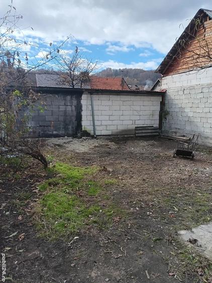 Casa de vanzare in Petrosani zona colonie - 6