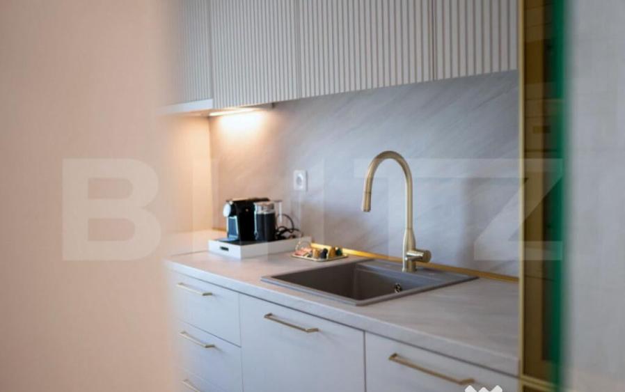 De inchiriat: apartament de LUX cu vedere la lac, zona Iuliu - 11