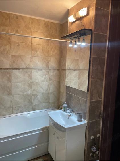Apartament cu 2 camere semidecomandat în Sud