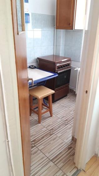 Garsoniera de inchiriat, piata Ion Mihalache(piata 1mai) - 1