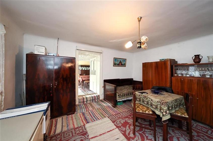 Casa traditionala cu teren generos COMISION 0 - 5