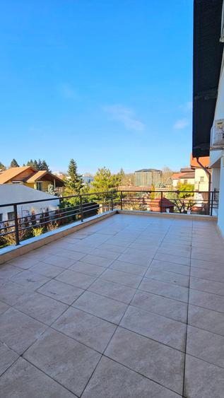 Casa individuala 11 incaperi | Zona Iancu Nicolae - Privighetorilor | Teren 627 - 11