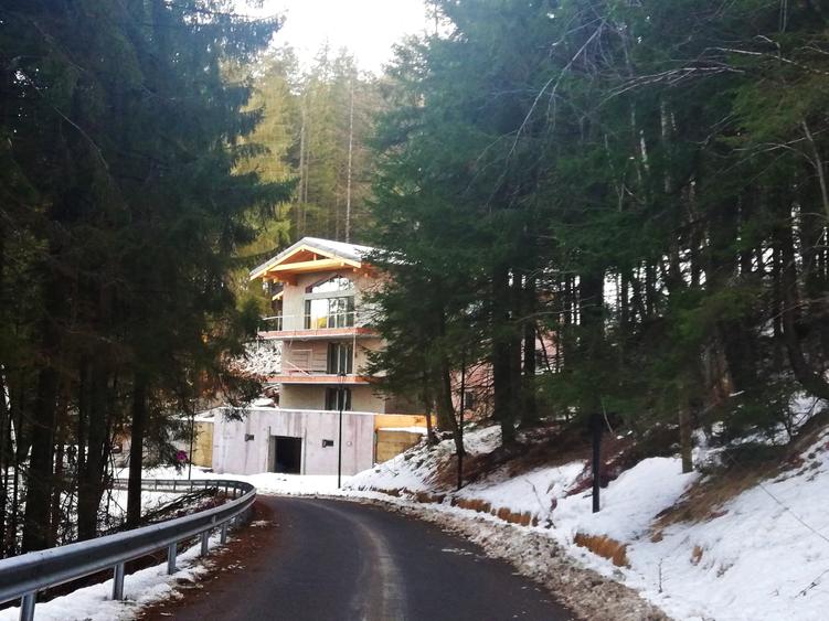 Cabana turistica de vanzare in Paltinis - Sibiu - 4