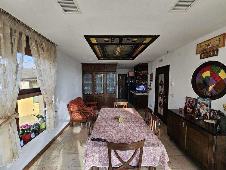 Vilă de Lux Unică în Ploiești | 690 mp Utili | Piscină Interioară - 8