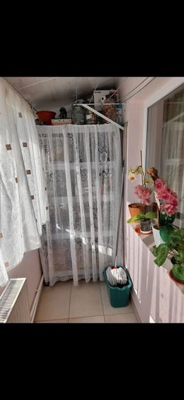 Vind apartament cu 2 camere decomandat - 6