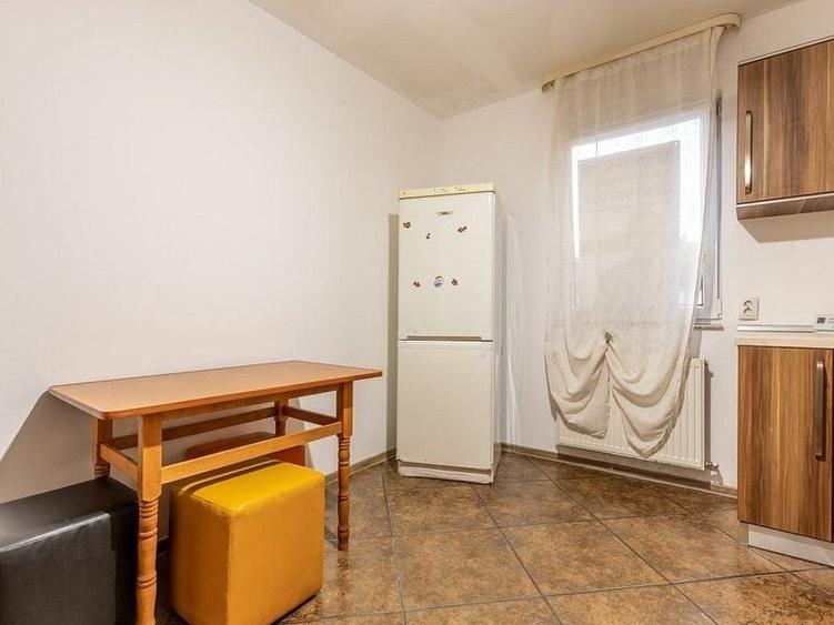 Vânzare apartament cu 2 camere, 62 mp utili, situat într-un imobil tip vilă - 12