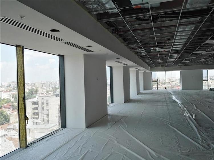 Birou de inchiriat in Unirii View - 400 mp - 13