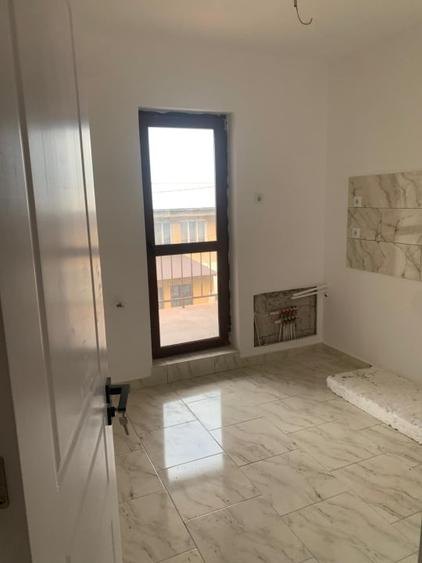 GARSONIERA,46MP, ZONA BRESTEI - 2