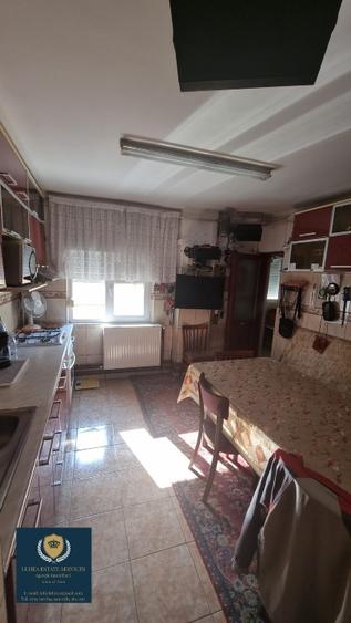 Apartament 3 camere, decomandat, 80 mp, CENTRAL, Reșița! - 4