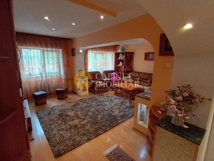 Rond Vechi Nicolina - 3 camere Decomandat ETAJ 1 - 81mp - 1