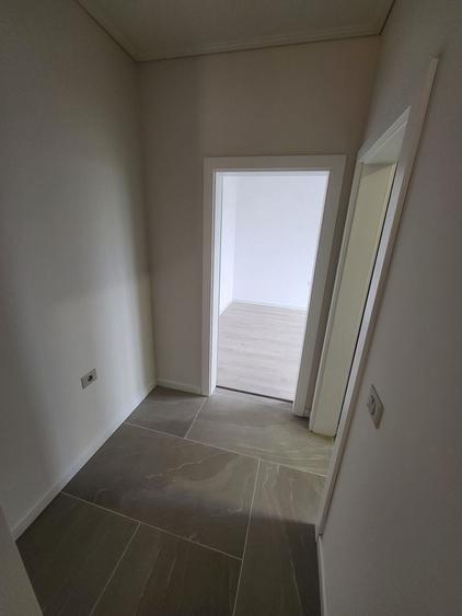 Proiect NOU. Etaj 1. Suprafata generoasa. 2 Bai. Terasa 17mp. - 8