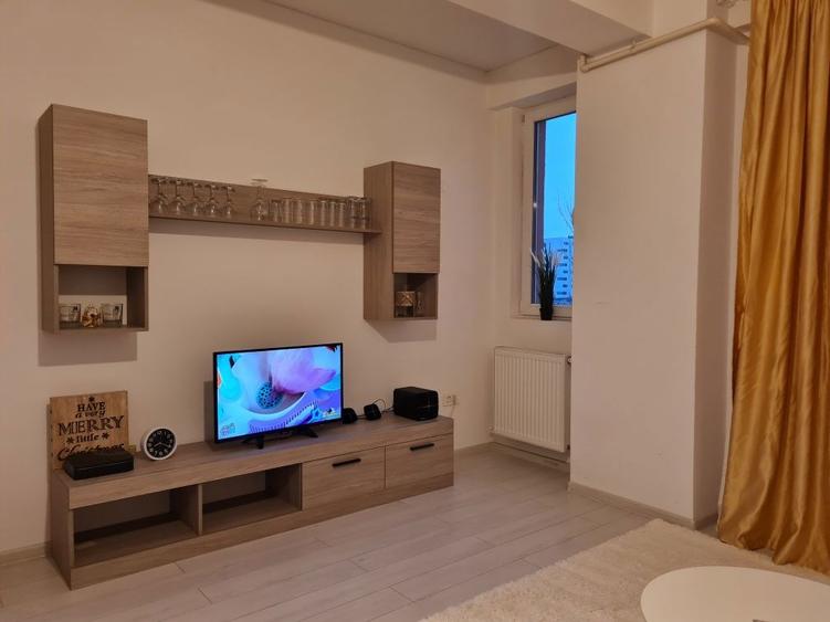 Inchiriez apartament 2 camere - 5