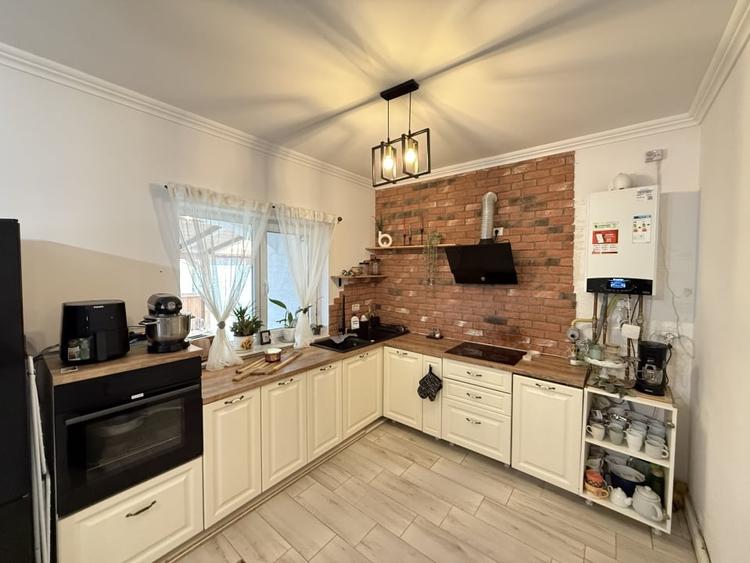 Duplex ideal pentru familie | curte mare 324 mp | mobilat complet | Sânandrei - 7