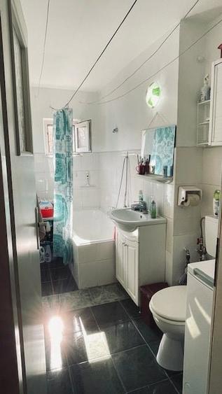 Vand apartament 2 camere Oradea Rogerius.Etaj 1. - 3