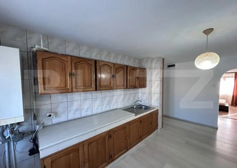Apartament cu 4 camere, 93 mp, zona Sucpi - 6