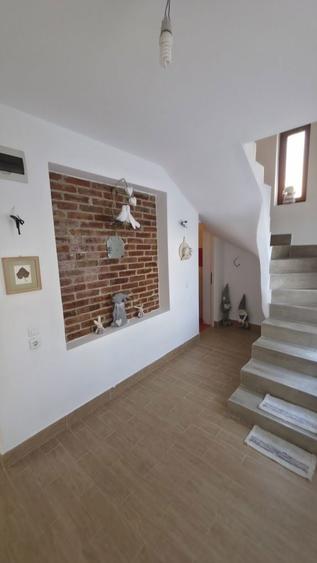 De vanzare casa strada Codrului - 8