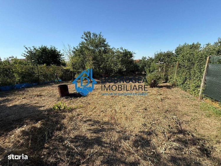 Caslita - teren 513 mp, pomi fructiferi, casa 2 camere - 2