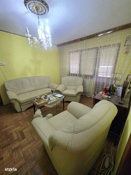 De vanzare apartament cu 2 camere ?i balcon, zona Scolii nr.1, 49.000e - 6
