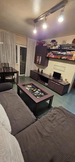 Apartament 3 Camere Decomandat Pet Friendly Zona Sagului - 1