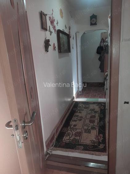 Apartament 2 camere semidecomandat