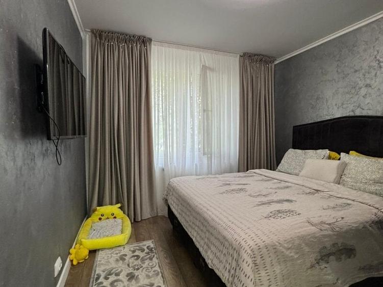 Dristor, 10 minute metrou - 2