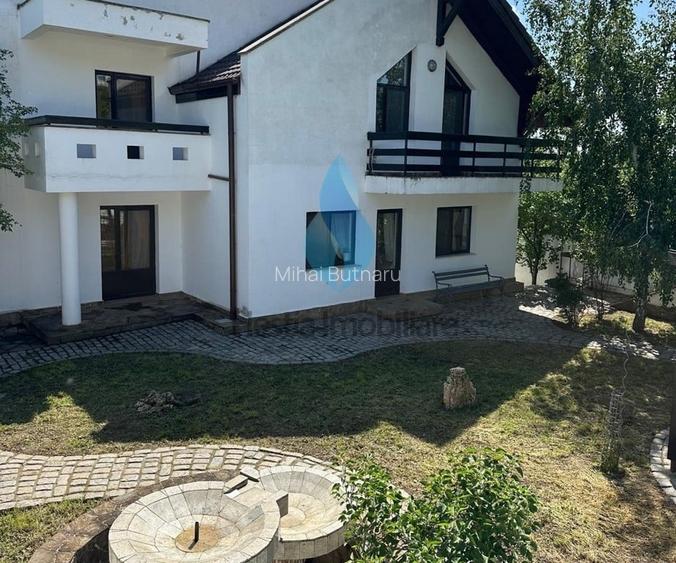 Vila eleganta cu 1000mp teren, Bucium-Iasi.
