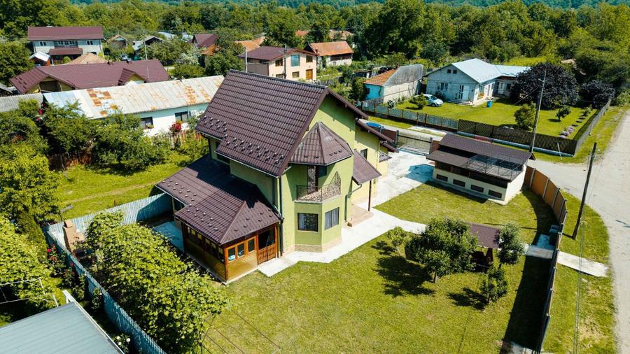 Casa spatioasa cu curte mare, 4 dormitoare, Banesti, Prahova zona linistita - 7