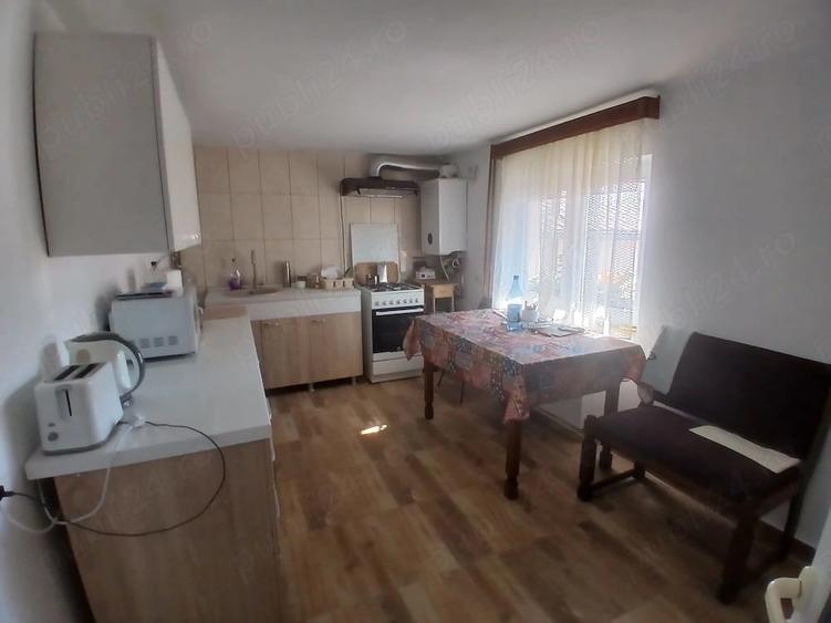 Casă cu Teren 300 Mp în Goranu