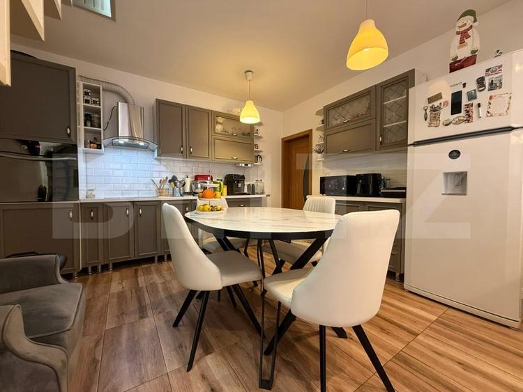 Casa renovata 2023, Curte proprie in curte interioara - 1