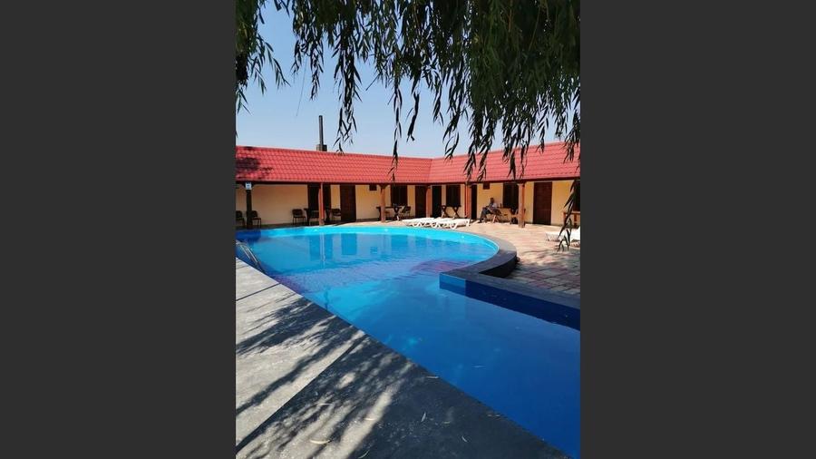 Pensiune cu lac privat și piscină – afacere la cheie în Neamț - 6