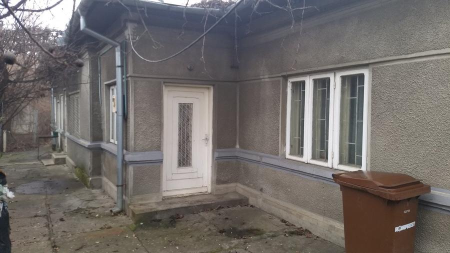 Casa , parter, zona Sos.Chitilei, Marmurei. 160000 E - 1