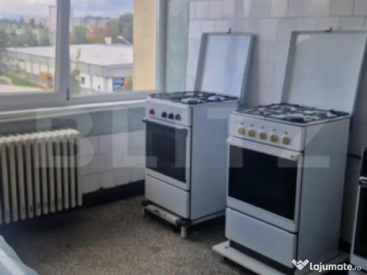 Camera de camin de vanzare, mobilata, in zona Tractorul - 4