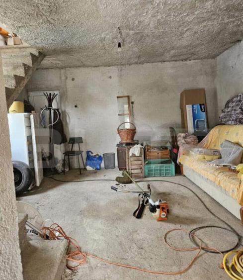 Casa de vanzare, 37 mp utili/nivel, teren 500 mp, zona Berc - 15