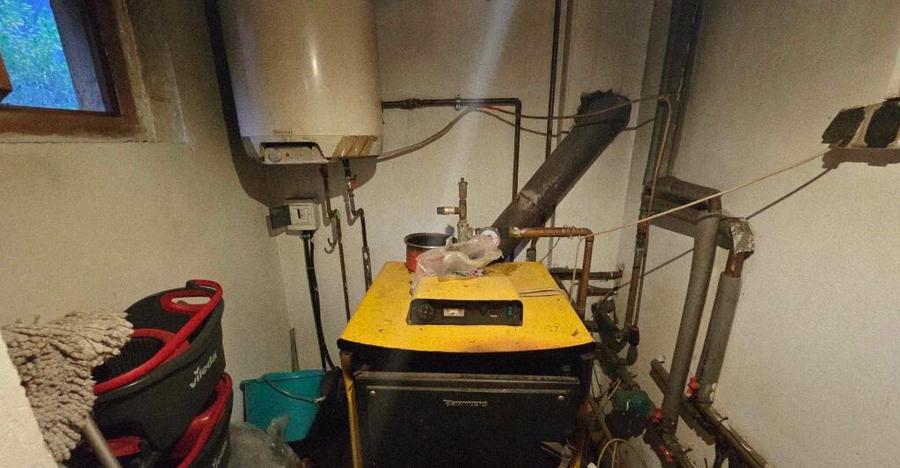 Casa/Pensiune,doua imobile intr-unul singur de vanzare, Valea Bratcu - 18