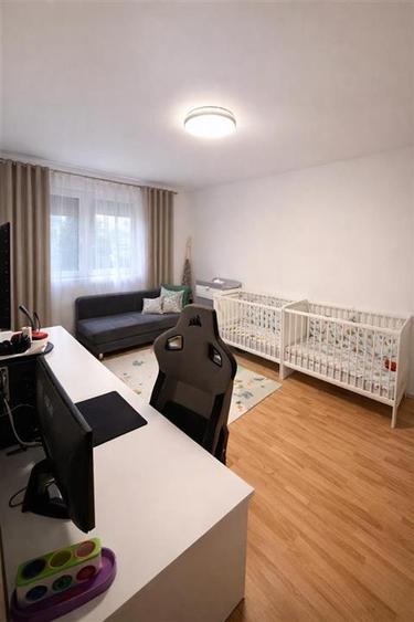 Apartament 2 camere spatios  Prima Nufarul, Oradea - 1