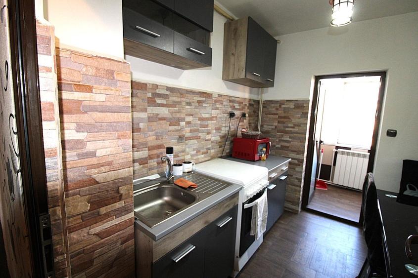 Apartament cu 2 camere in Micro 17 - 6