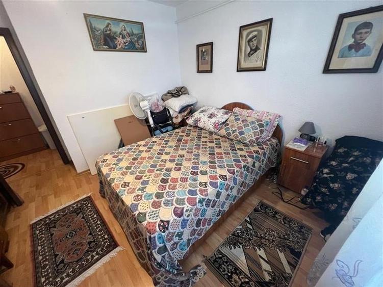 Apartament cu 3 camere decomandat - 70 mp - Zona Adriatica, Str. Aleea Visinului - 3